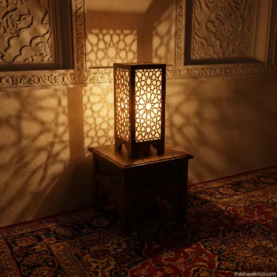 چراغ خواب طرح سنتی فیبری روکش‌دار با نور LED و اتصال مستقیم به برق ۲۲۰ ولت