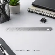 تصویر  تیغ کاتر کوچک 